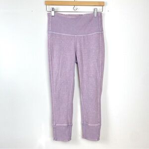 Lululemon Wunder Under Crop 23" *Ribbed
Washed Antoinette